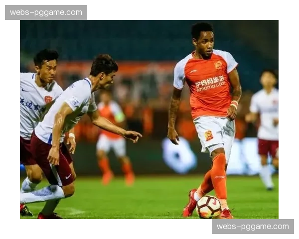 韦林顿揭幕战独中两元，成都新援迅速融入体系