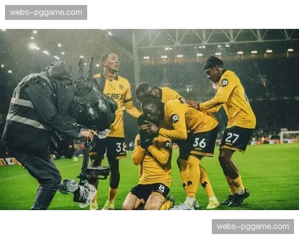 狼队仅进24球攻击力垫底，54粒失球暴露防线系统性漏洞